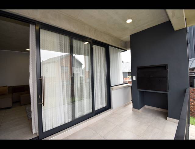 4 BEDROOM HOUSE TO LET IN ZANDSPRUIT